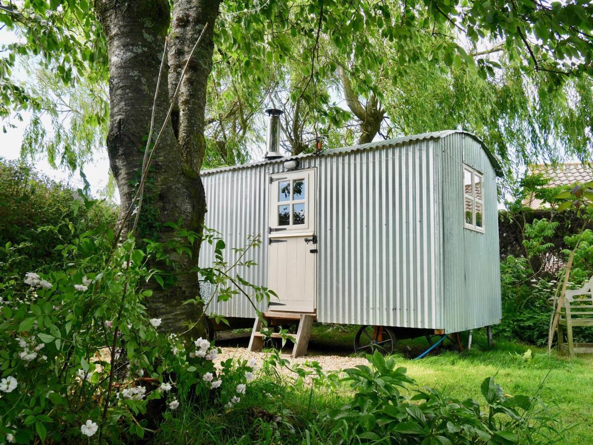 The Wayside Shepherd Hut Бюли Екстериор снимка