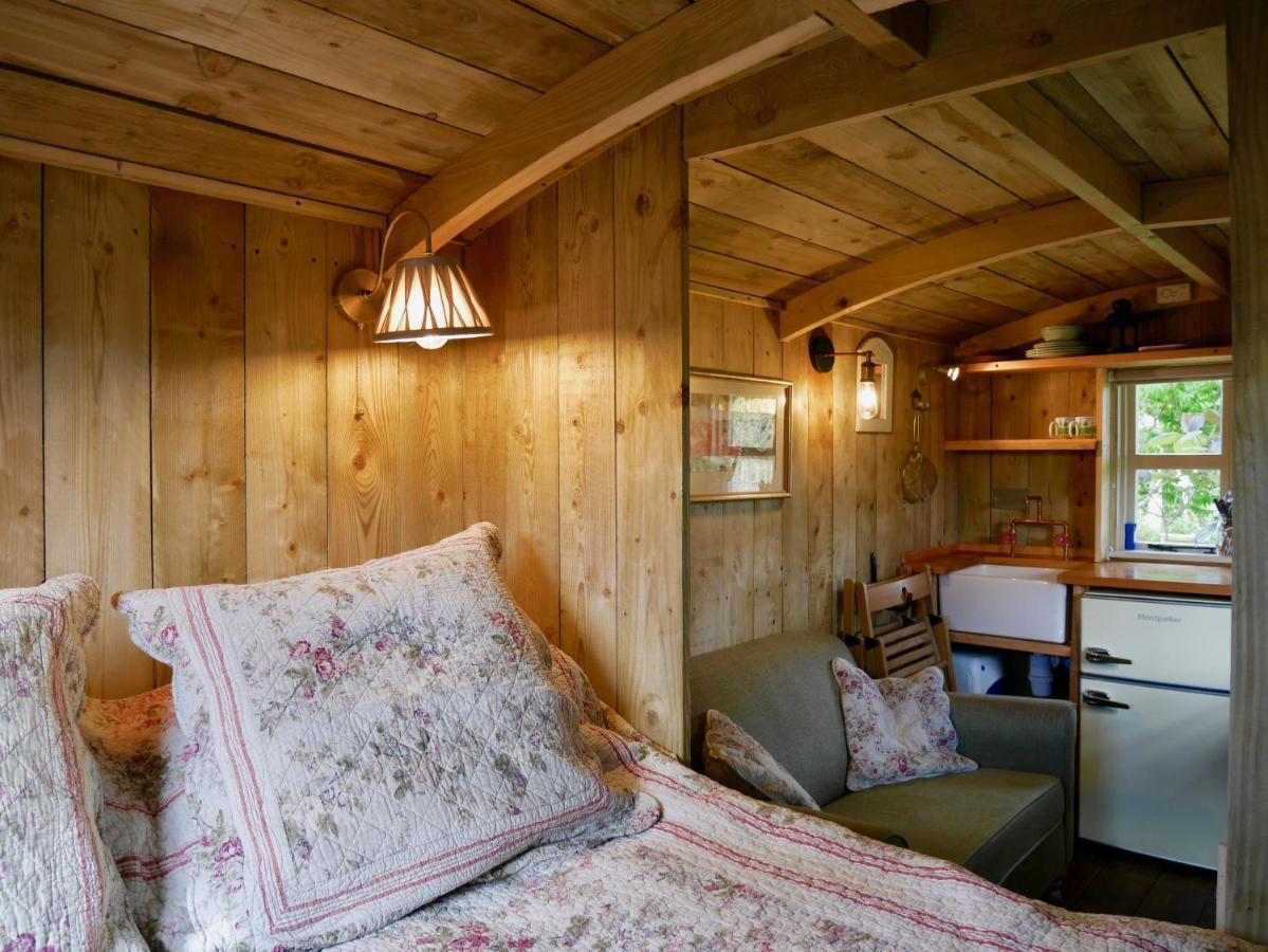 The Wayside Shepherd Hut Бюли Екстериор снимка